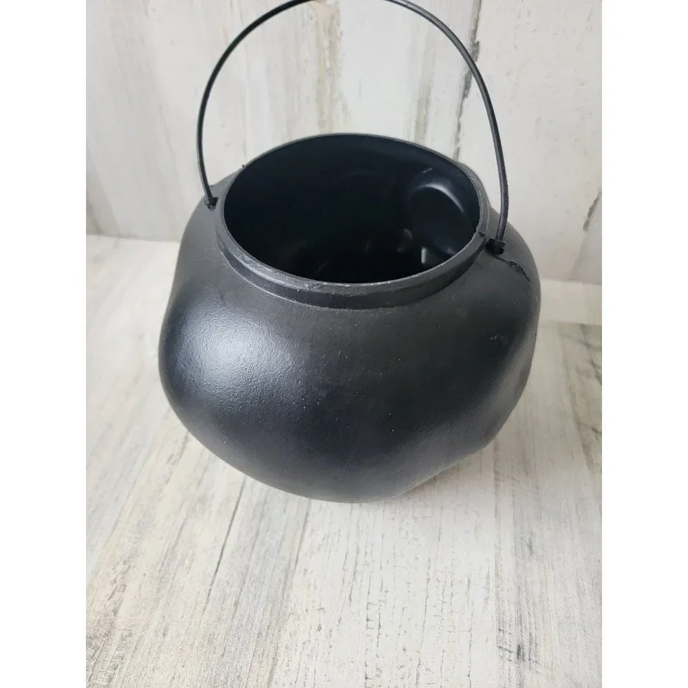 General foam‎ black skeleton head Halloween bucket
